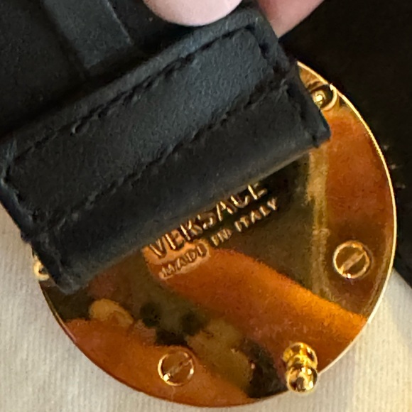 New Authentic Versace Black leather gold/silver tone Medusa-buckle belt - Picture 10 of 16